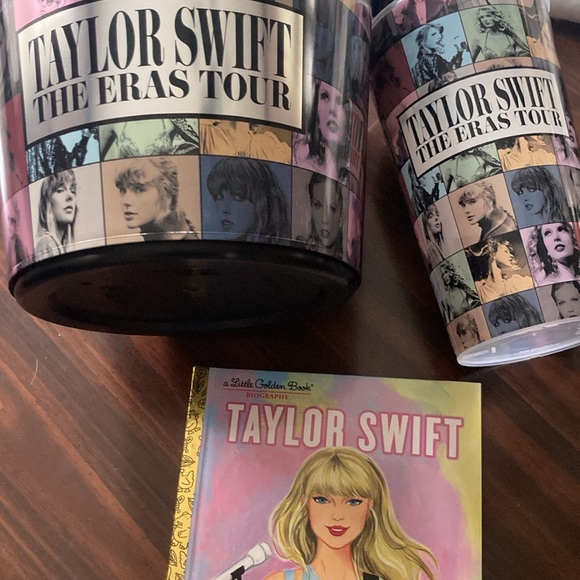 🔥 FINAL DROP🔥 THE ERAS TOUR ⭐️NWT Taylor Swift The Eras Tour Popcorn bucket - Picture 3 of 4